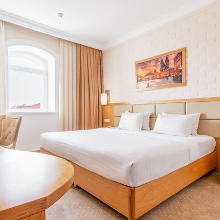 Praga Hotel Tashkent Luaran gambar