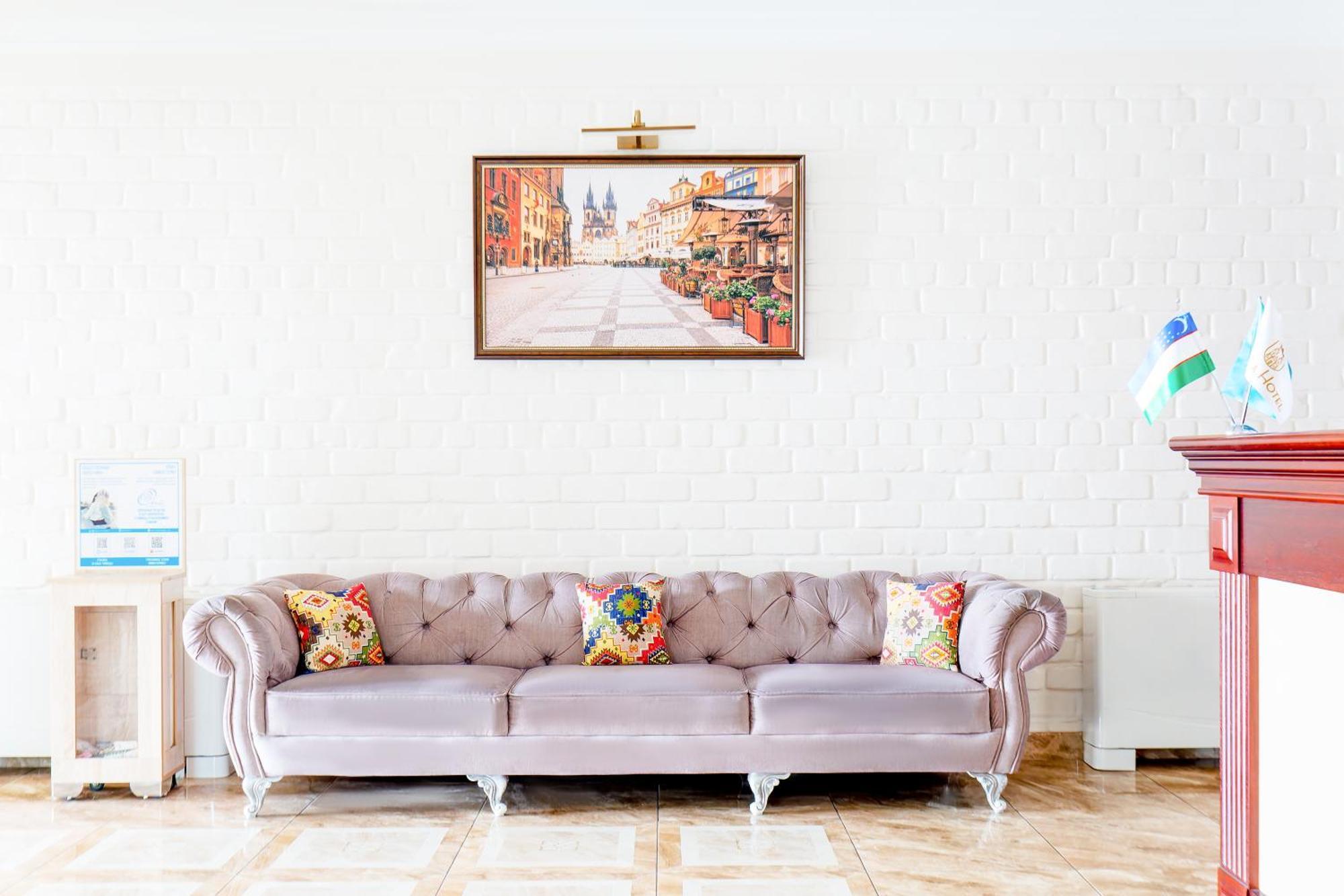 Praga Hotel Tashkent Luaran gambar