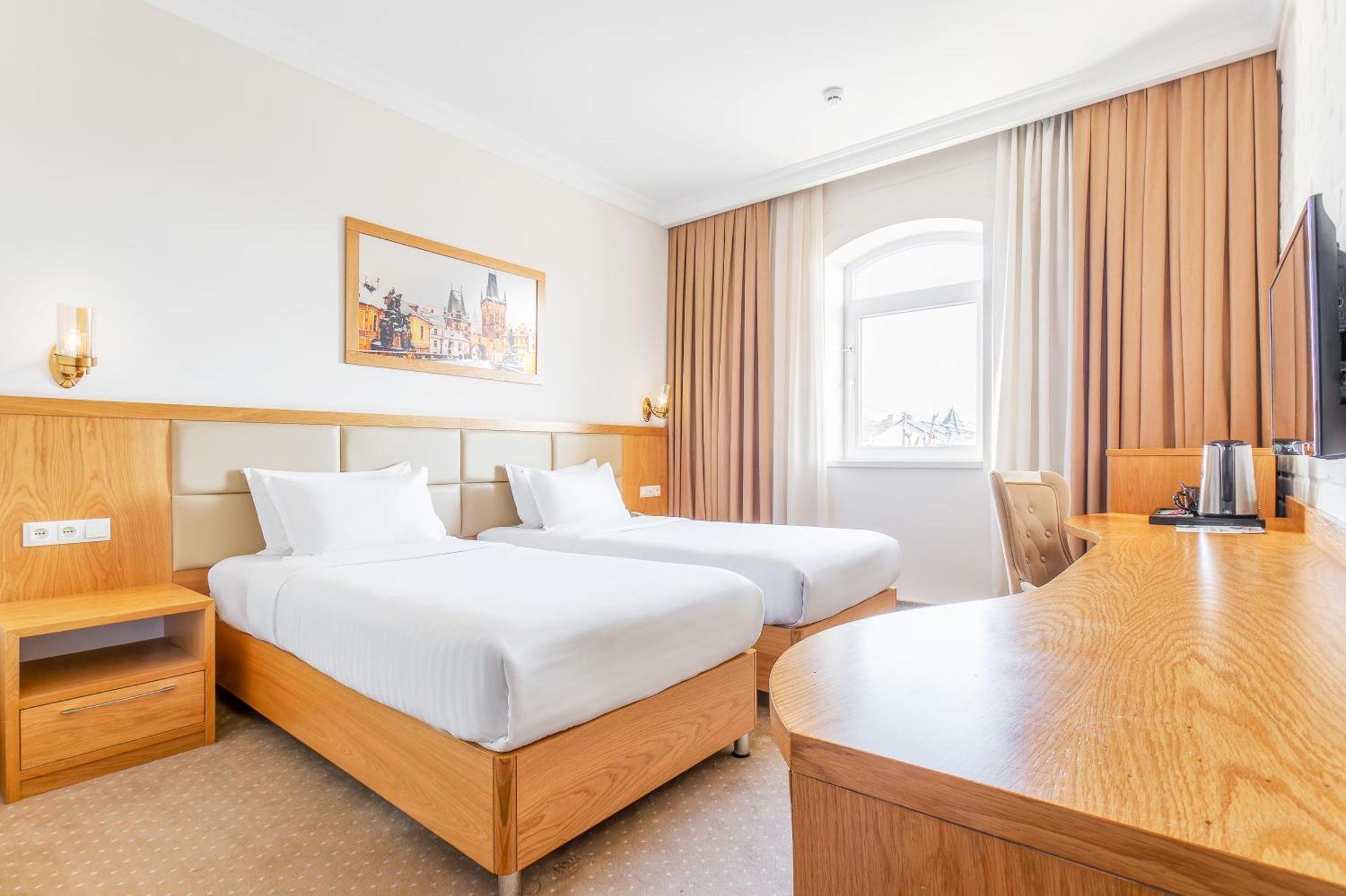 Praga Hotel Tashkent Luaran gambar