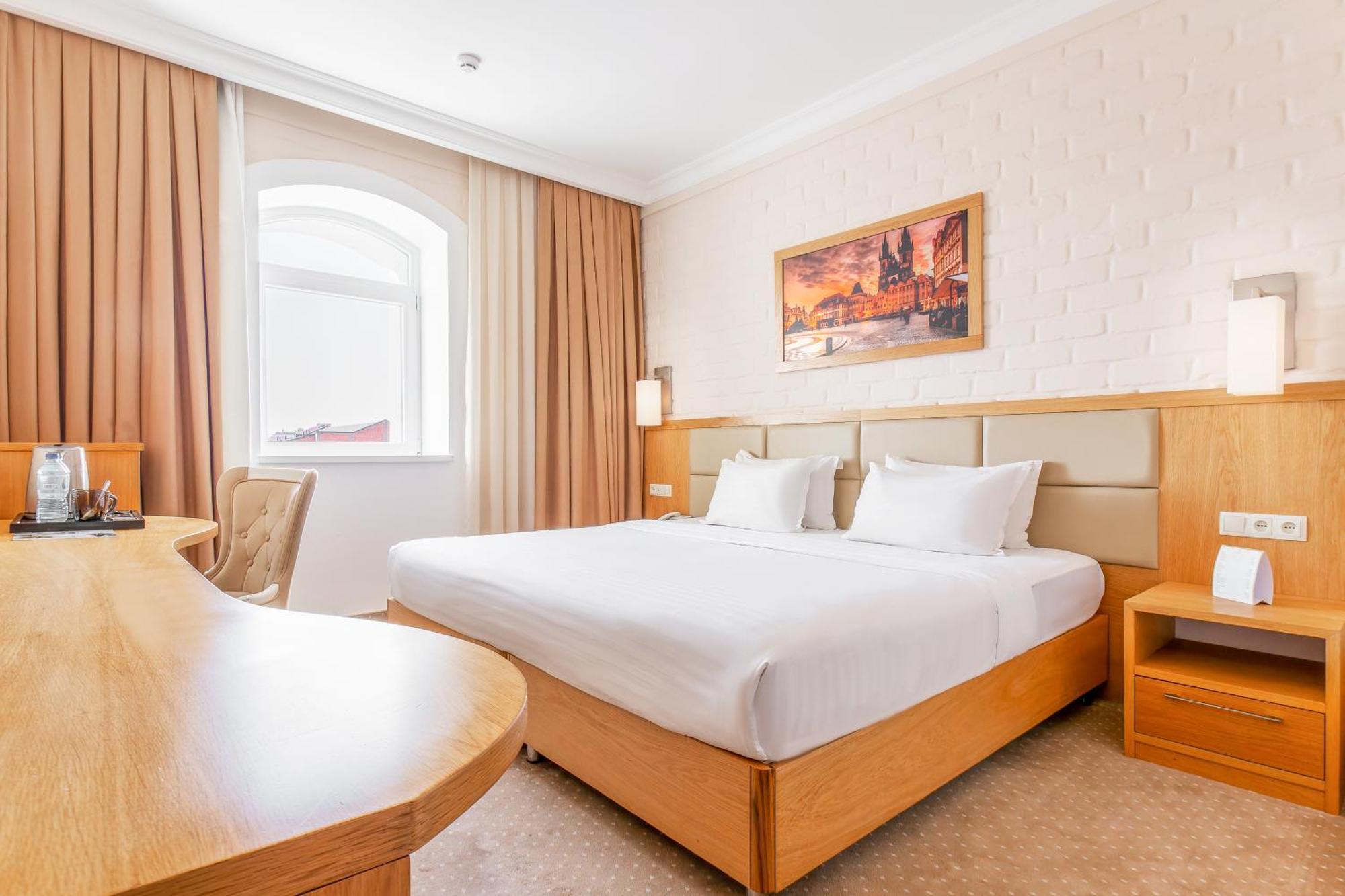 Praga Hotel Tashkent Luaran gambar