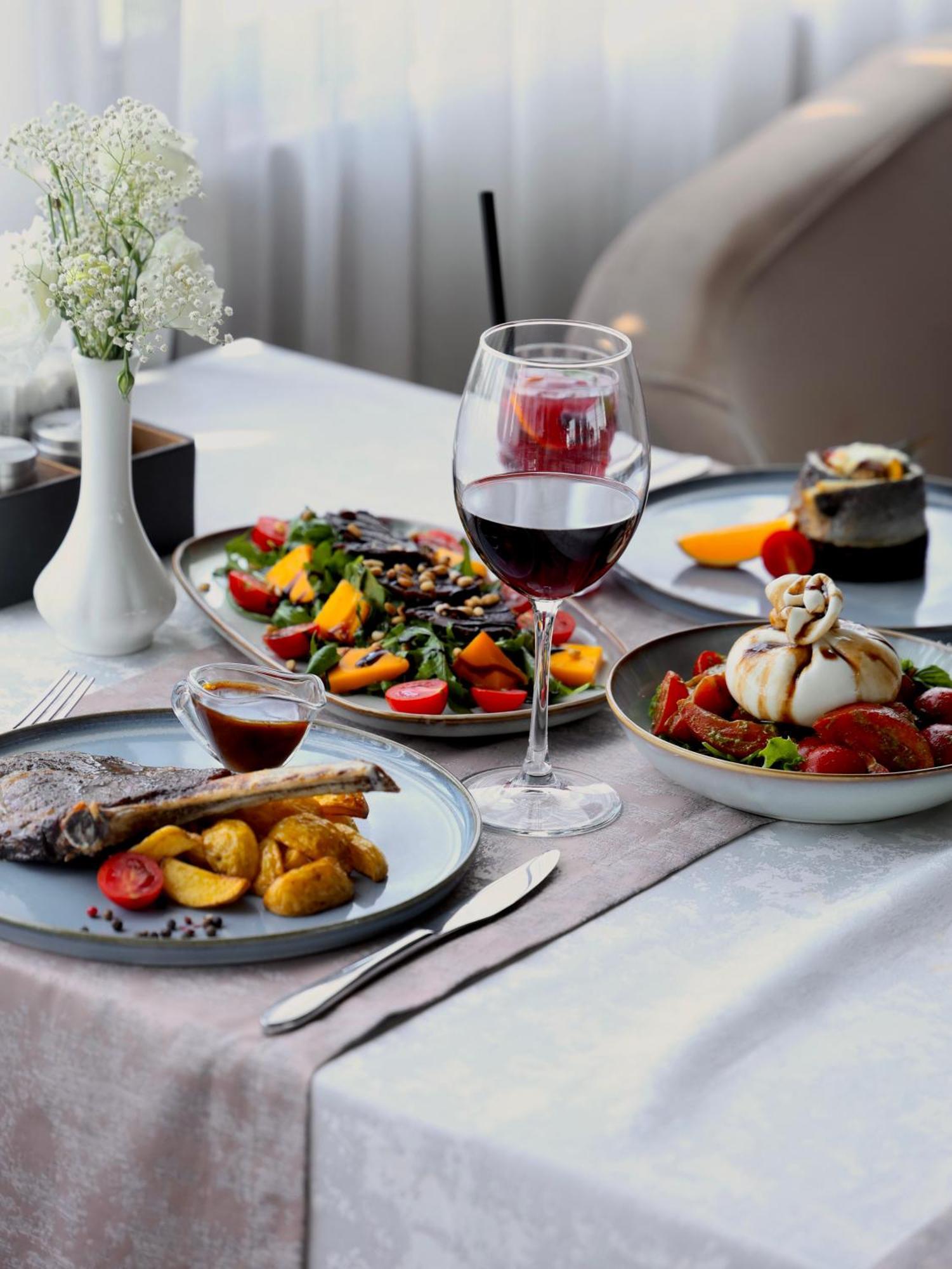 Praga Hotel Tashkent Luaran gambar